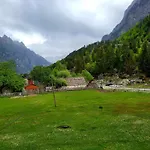 Bujtina 2