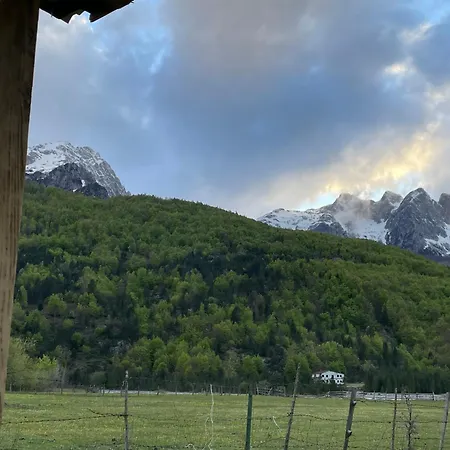 Pensión Bujtina 2 Valbone