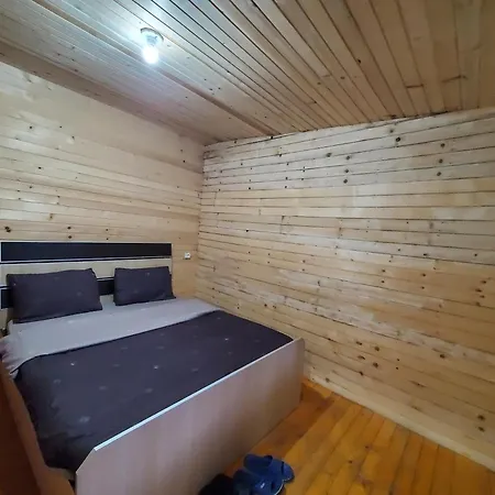 Bujtina 2 Penzion Valbone