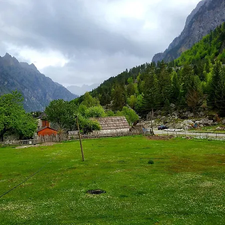 Bujtina 2